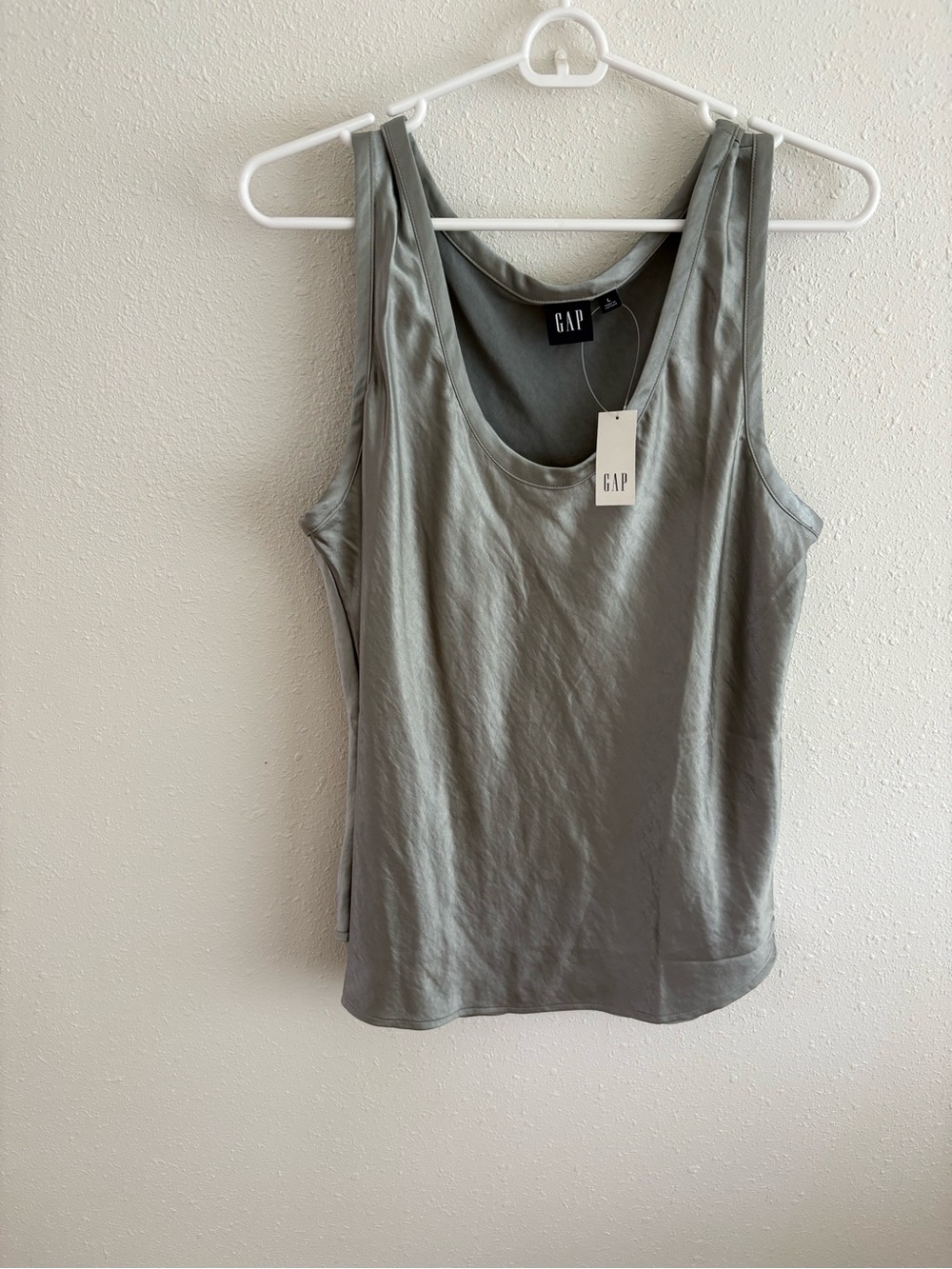 GAP Olive Green Scoop Neck Tank Top